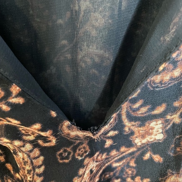 Joie Agnek Split-Neck Cold-Shoulder Printed Silk Dress - Picture 8 of 9